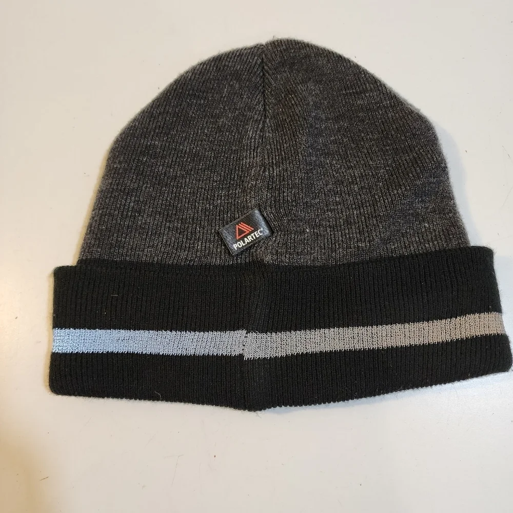 REFRIGIWEAR Men's Gray and Black Winter Hat